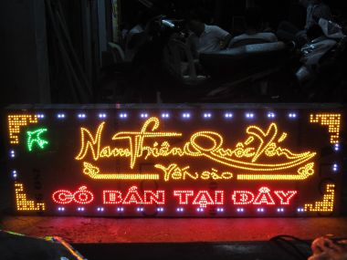 Hộp Đèn Siêu Mỏng Quận 1