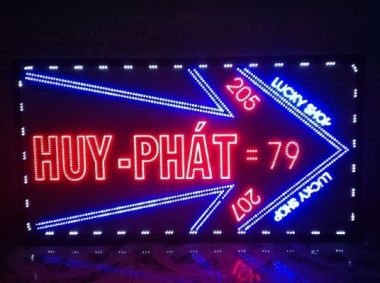 Bảng Vẫy 2 Mặt Quận 1