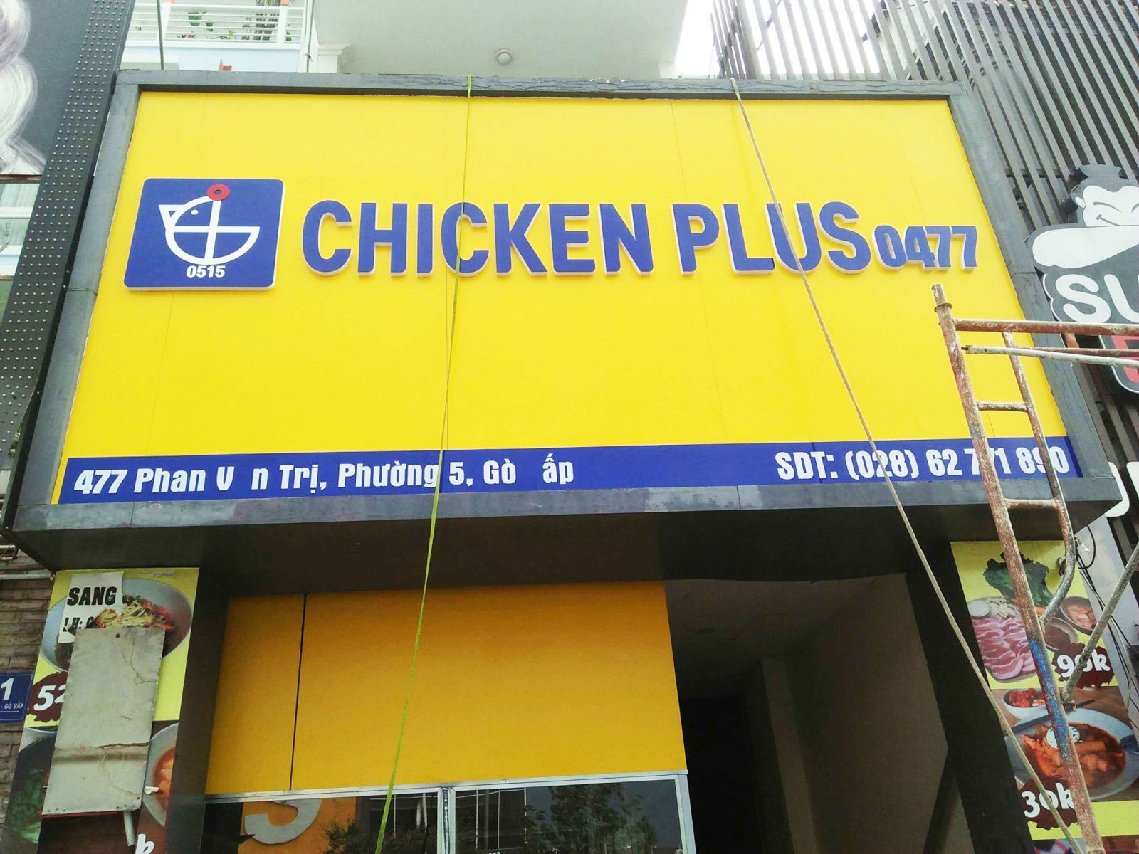 Thi Công Bảng Quảng Cáo Mica