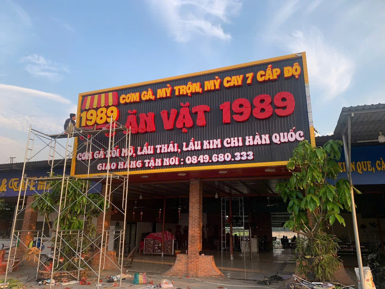 Thi Công Biển Quảng Cáo Quán Cơm