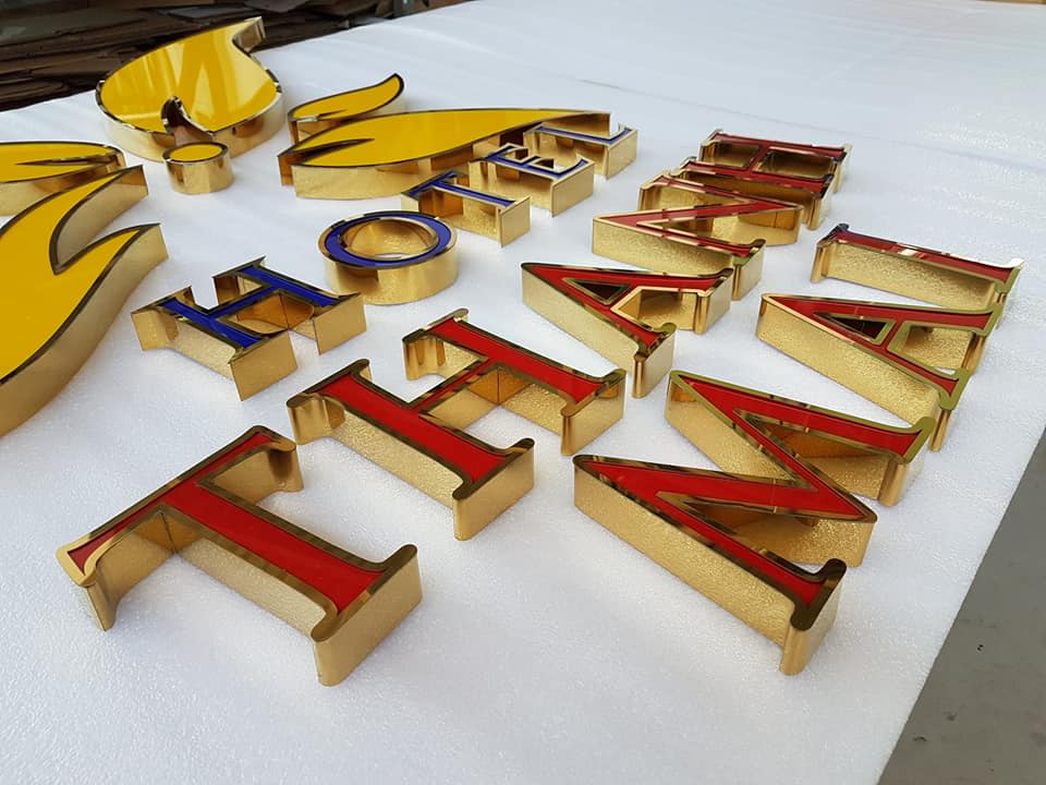 Thi Công Bảng Hiệu Chữ Inox Sang Trọng