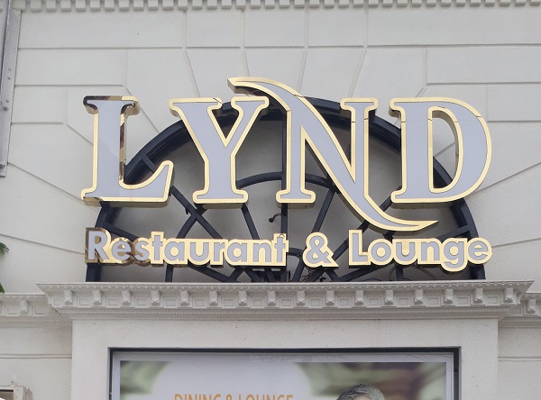 Mẫu Biển Hiệu Nhà Hàng Đẹp