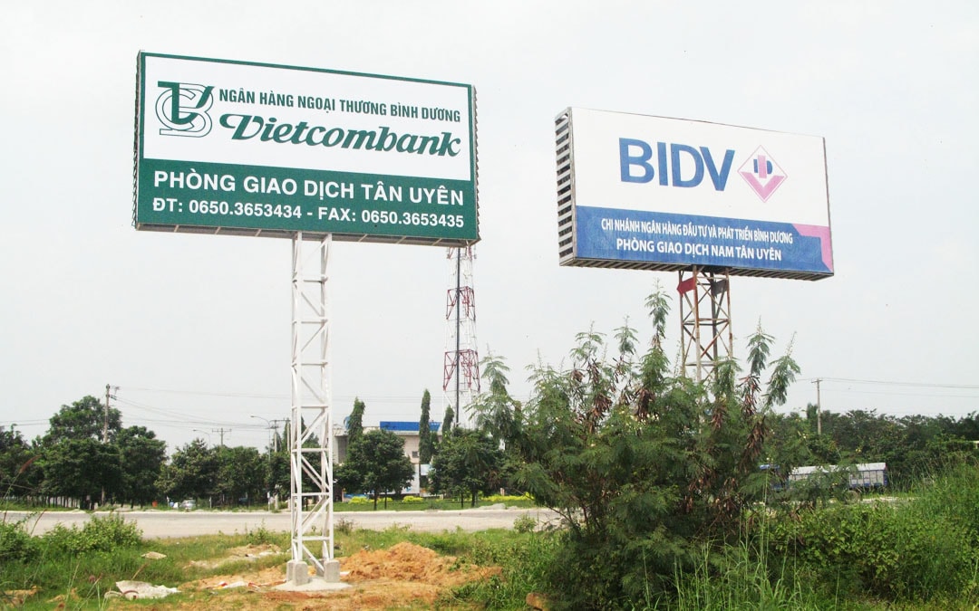 Thiết Kế Biển Quảng Cáo Để Đường