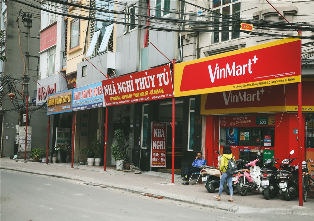Thi Công Biển Hiệu Quảng Cáo To Chuyên Nghiệp