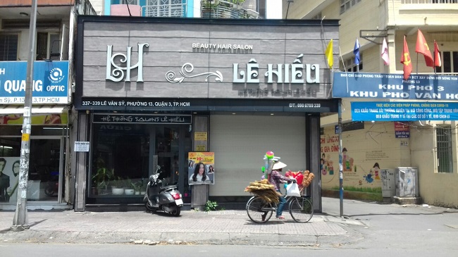 Mẫu Biển Quảng Cáo Salon Tóc Đẹp Năm 2025