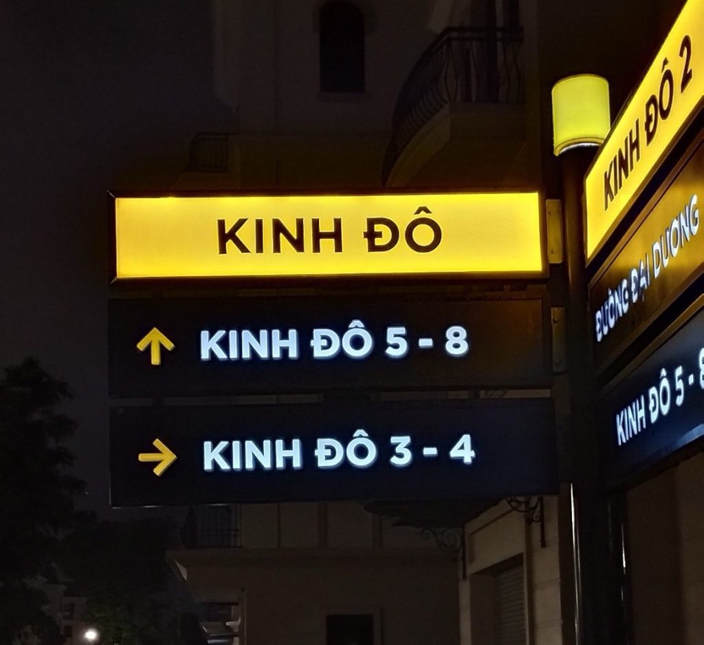 Thi Công Bảng Hiệu Khu Vinhomes Quận 9