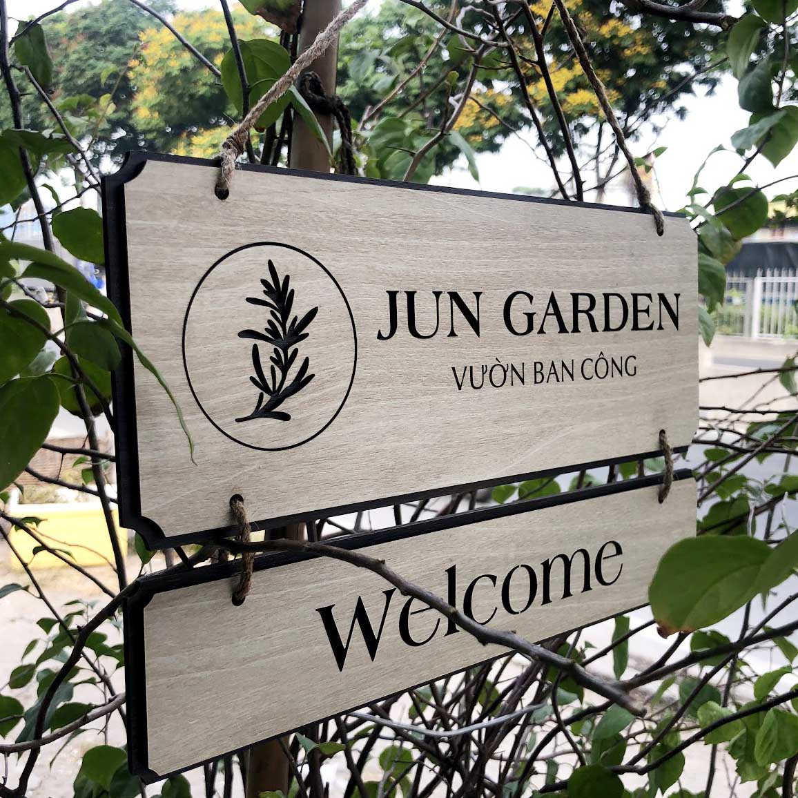 Bảng hiệu gỗ TP.HCM