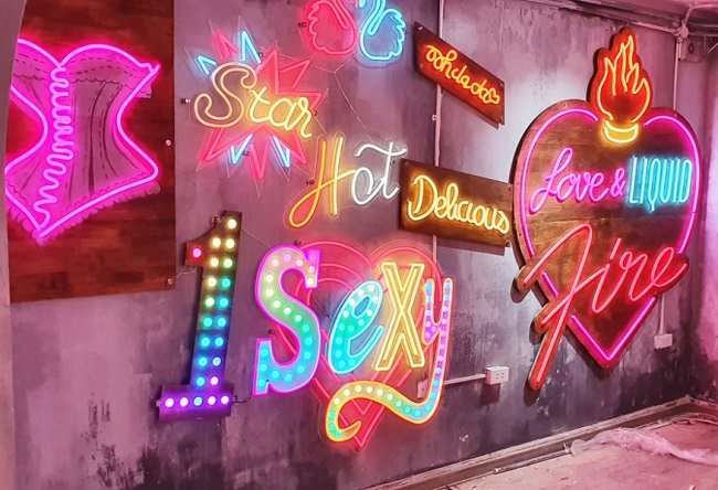 Mẫu Bảng Hiệu LED Neon Đẹp