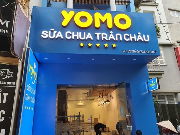 Thi Công Bảng Hiệu Cửa Hàng Sữa Đẹp