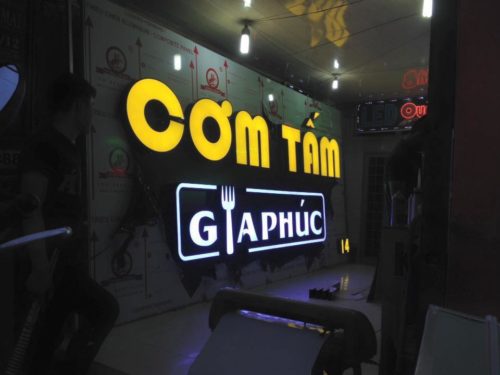 Thi Công Bảng Hiệu Quán Cơm Đẹp
