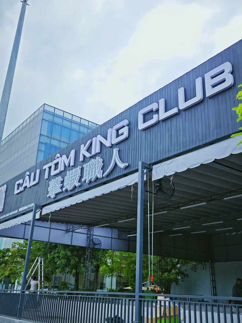 Thi Công Bảng Hiệu Lam Nhôm Đẹp
