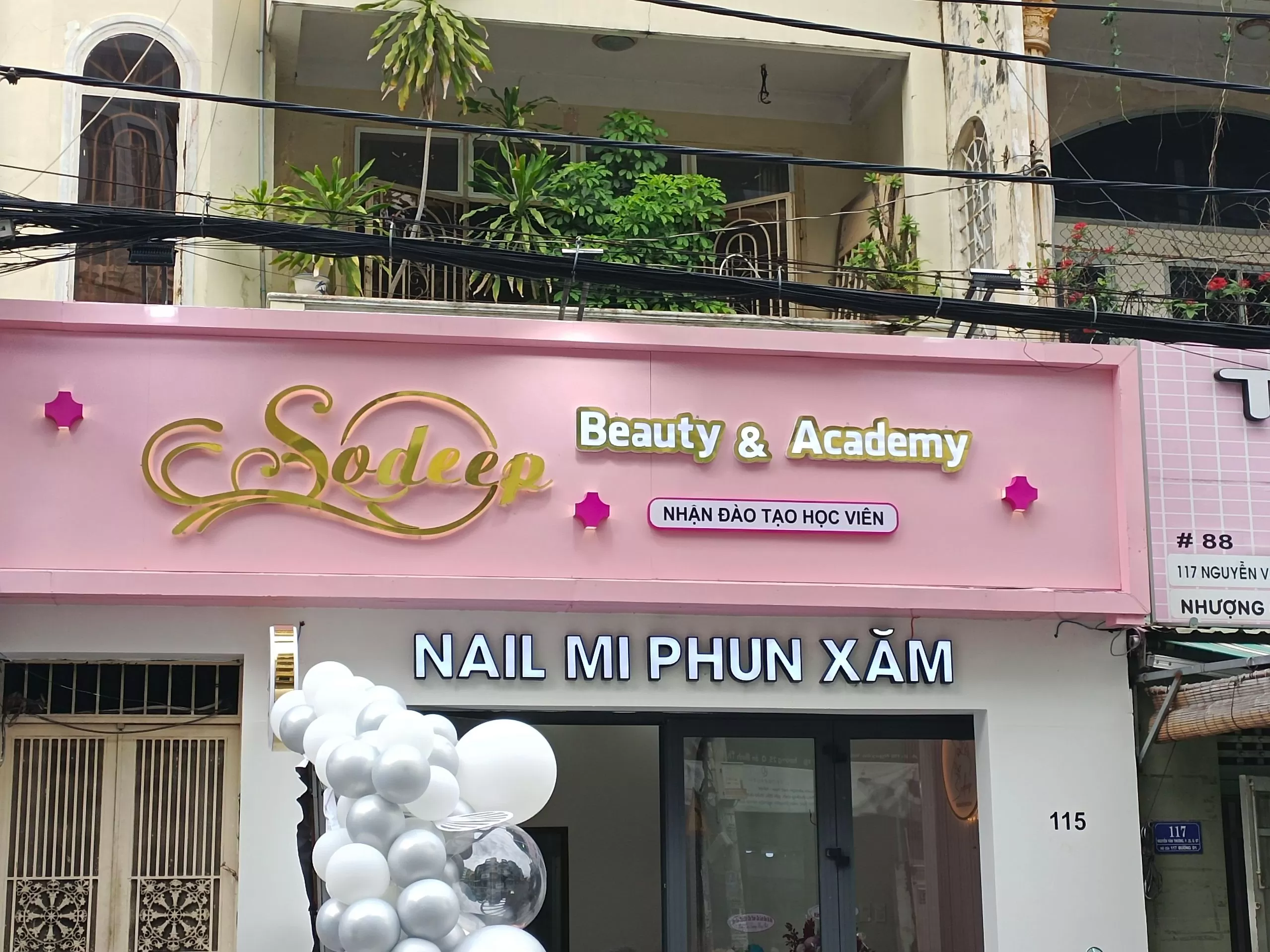 Thiết kế biển quảng cáo spa