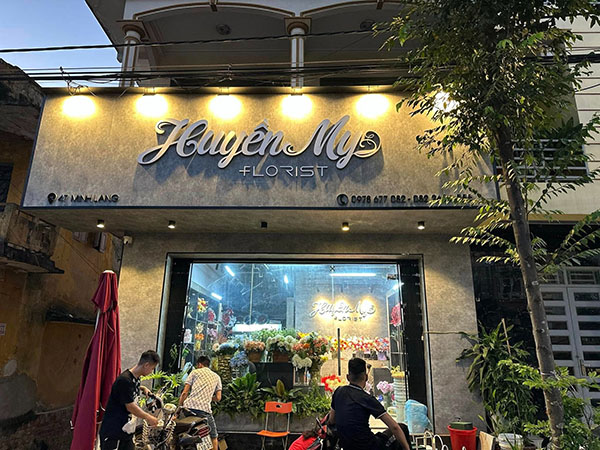 Mẫu Bảng Hiệu Shop Hoa Đẹp