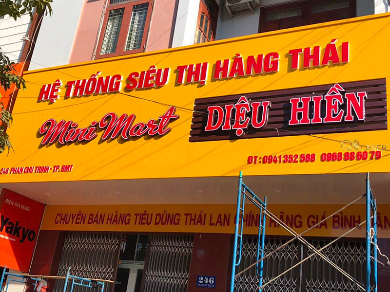 Bảng hiệu mica, alu, inox tại TP.HCM