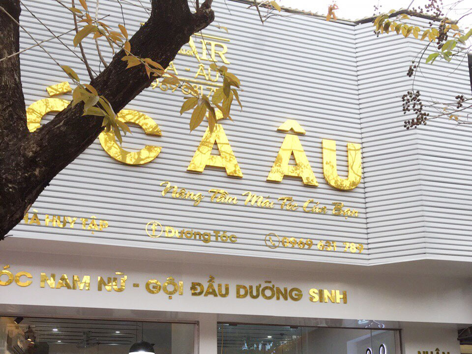 Biển quảng cáo tôn