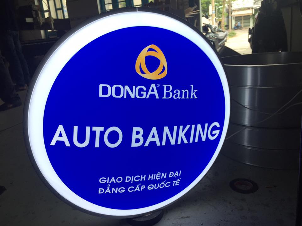 Bảng hiệu hút nổi TP.HCM