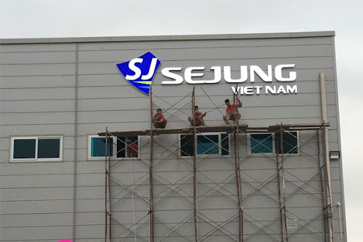 Thi công bảng hiệu cơ khí
